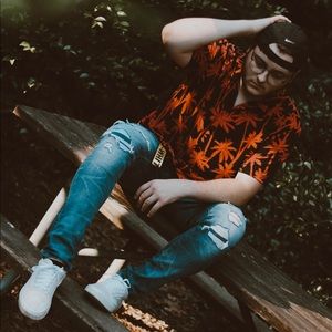 Meet your Posher, Christian